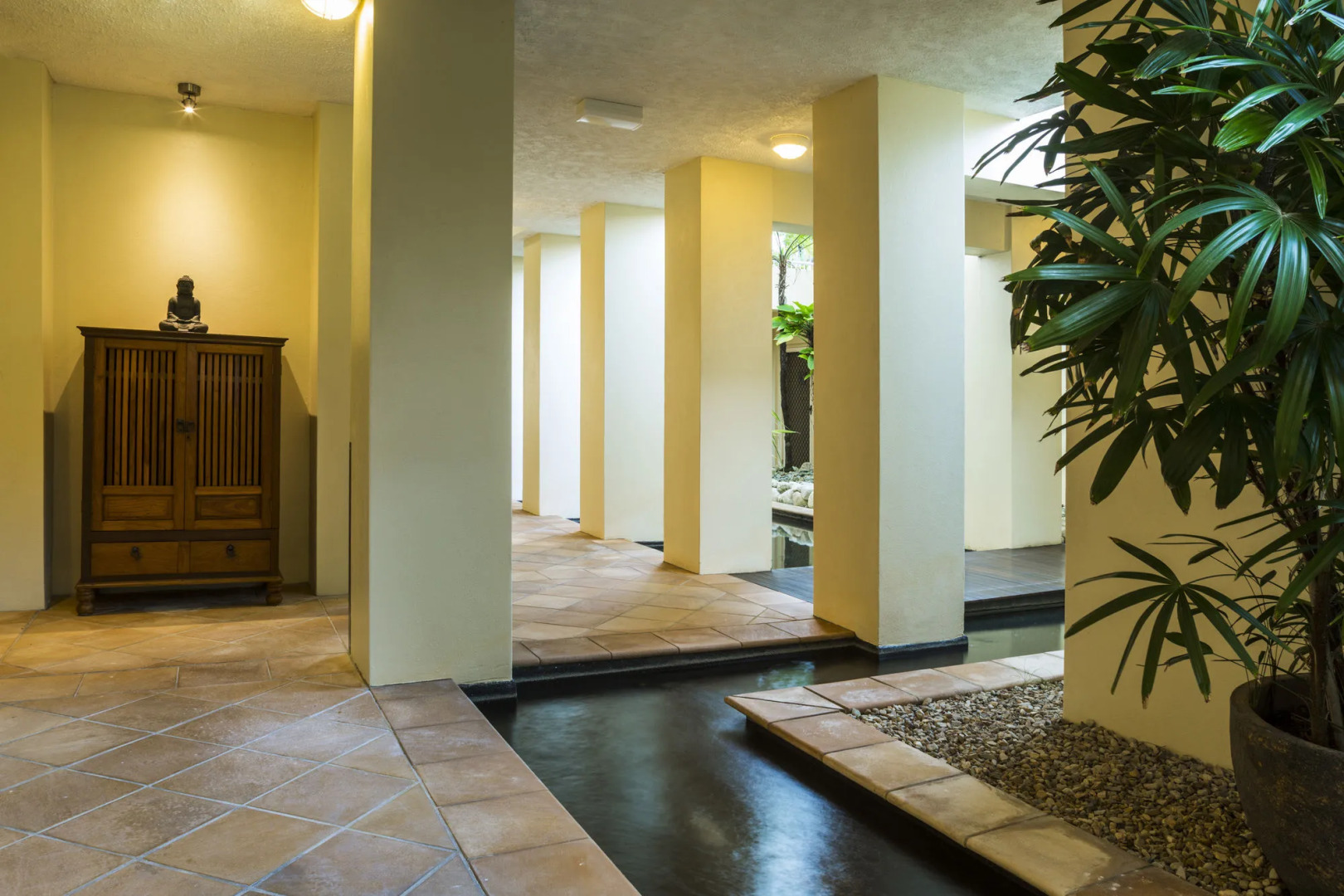 Sea Change Beachfront Apartments