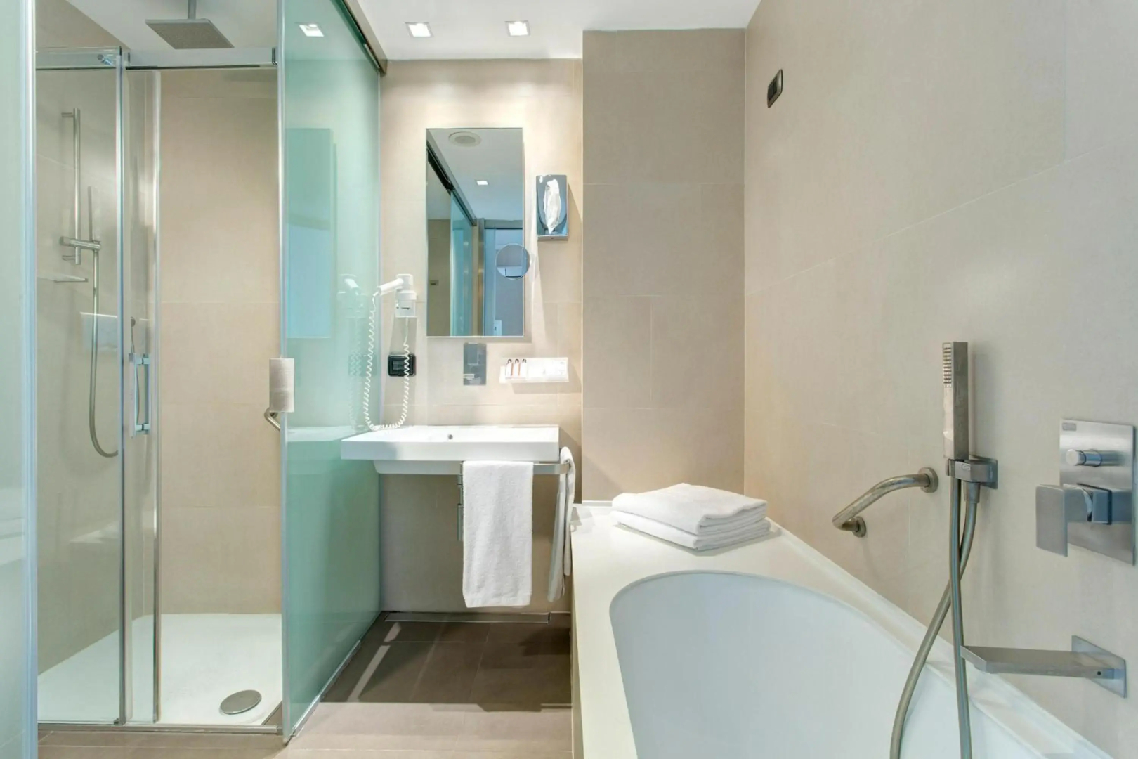 Mercure Roma Centro St. John (Apertura 2026)