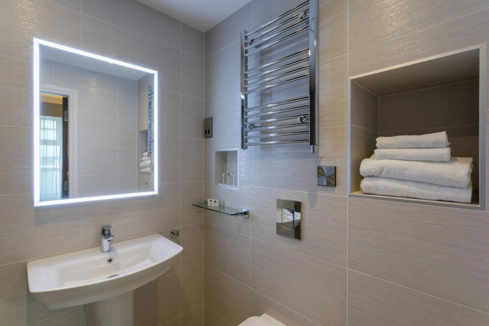 Picnic Hotel Bangkok