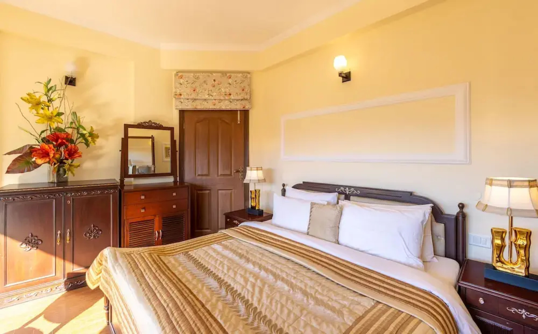 The Manor - Best Service Apartments
