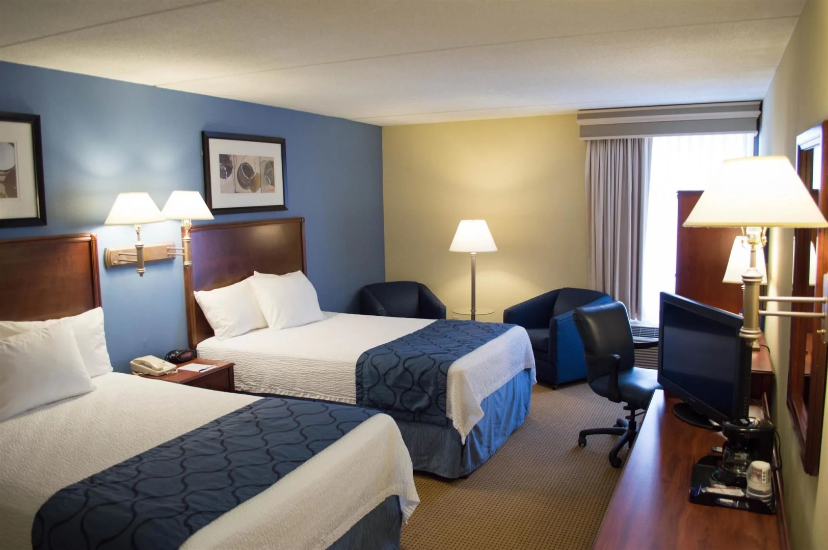 Best Western Plus Portsmouth-Chesapeake