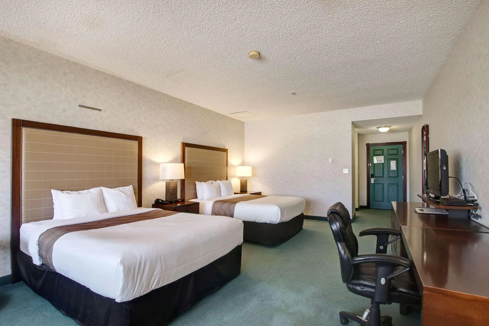 Ramada by Wyndham Nisku Edmonton Airport