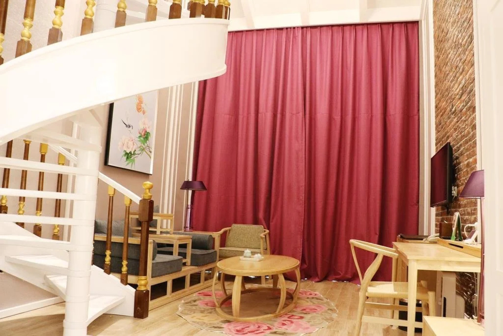 Arcadia International Resort Hotel