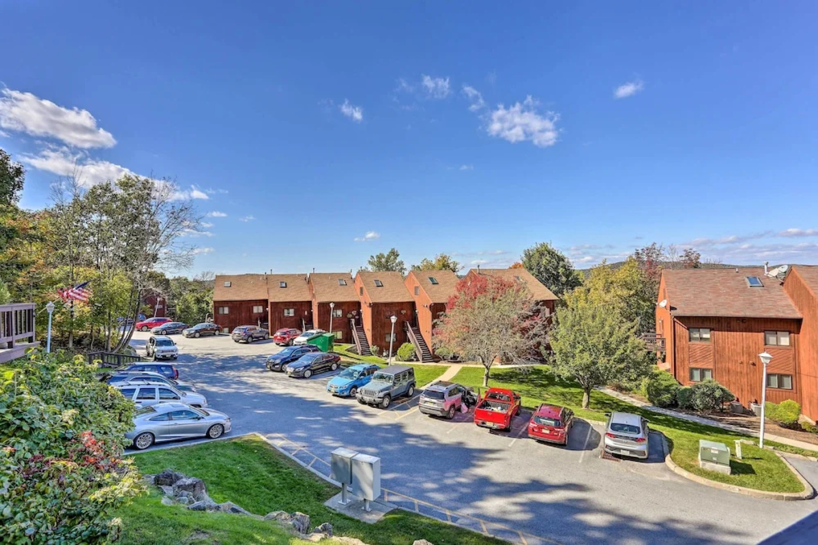 2 Mi to Waterpark: Vernon Township Gem w/ Balcony