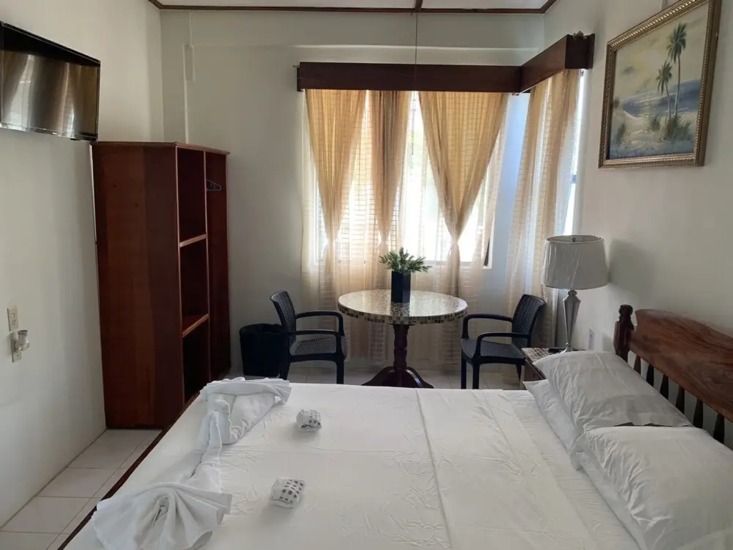 Fernando's Seaside Guest House