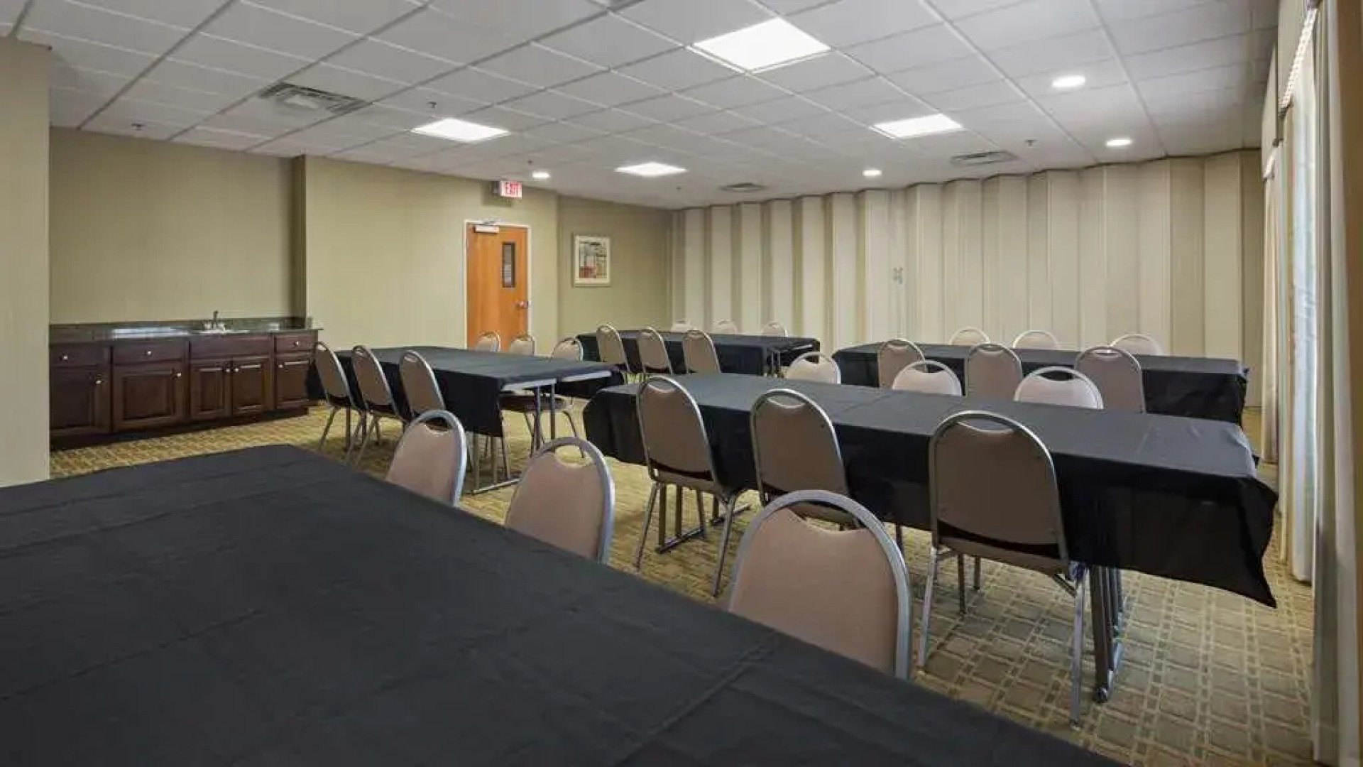 Best Western Plus Brunswick Inn & Suites