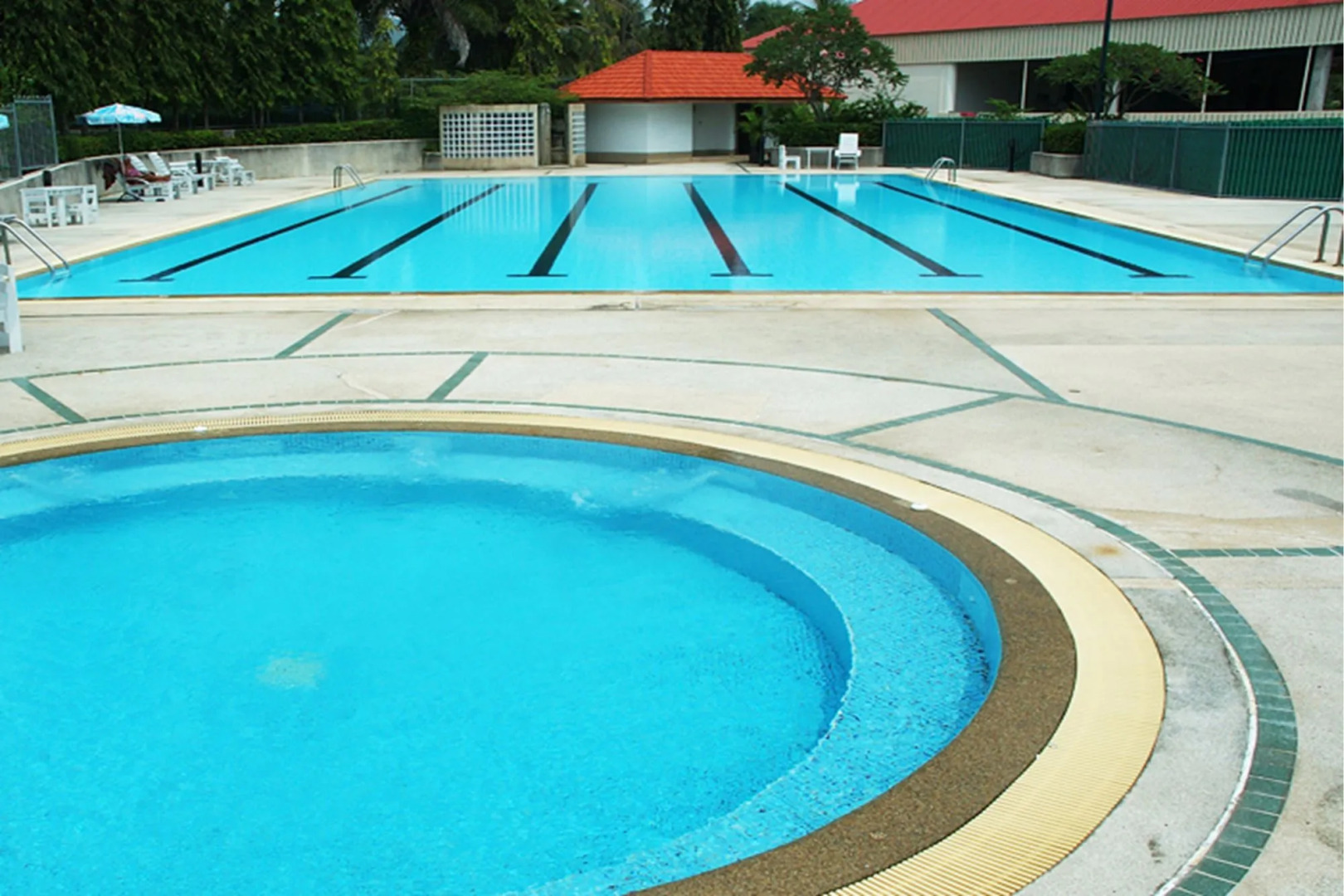 Seastar Hotel And Service Apartment