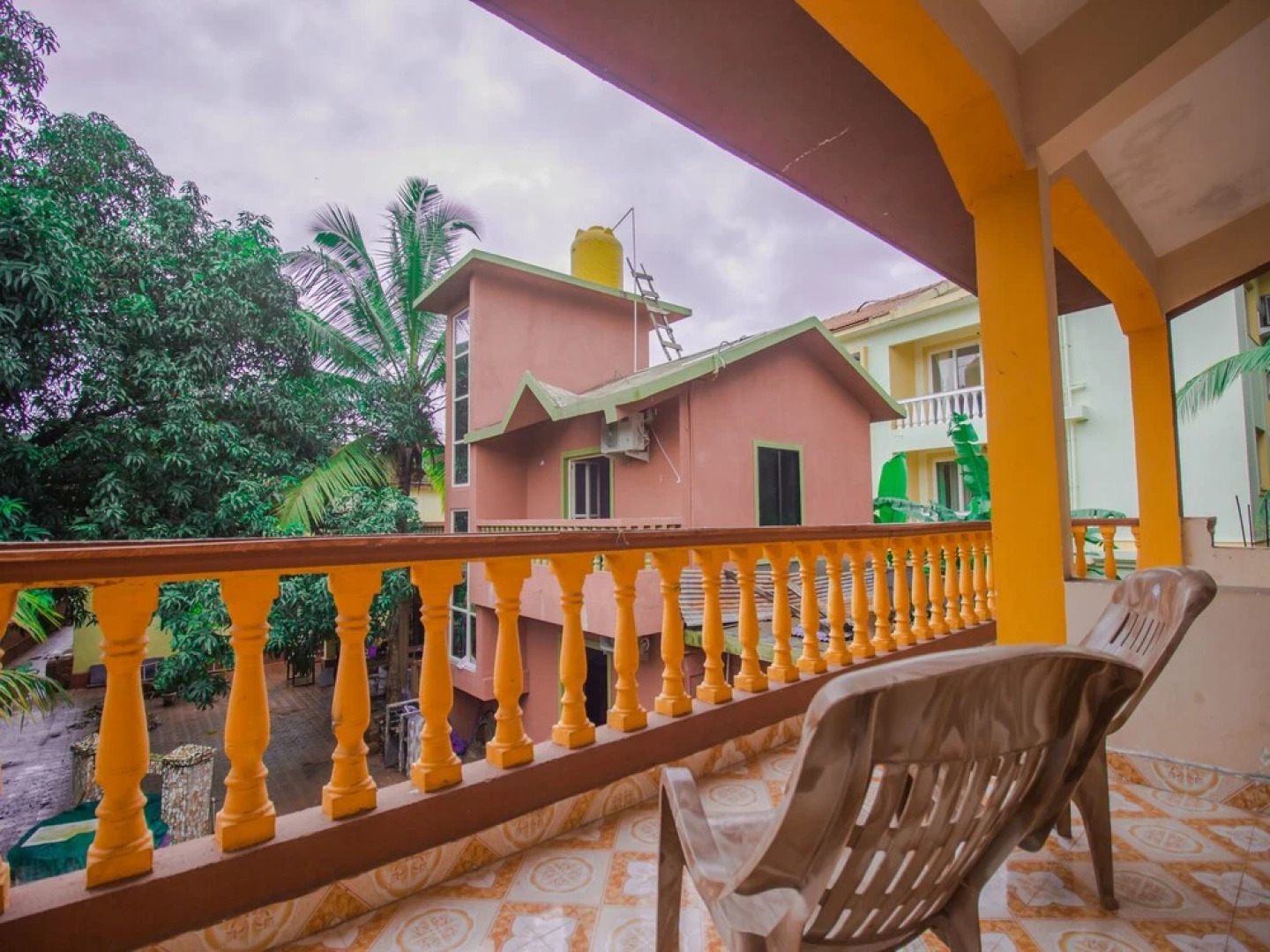 OYO 17094 Home Pool View Studio Uddo Beach