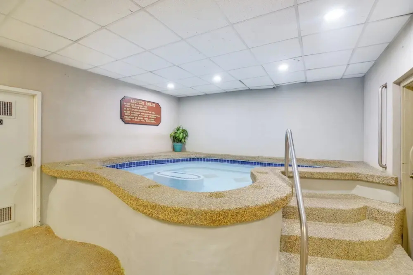 Pool + Hot Tub Access: Condo in Winter Park!