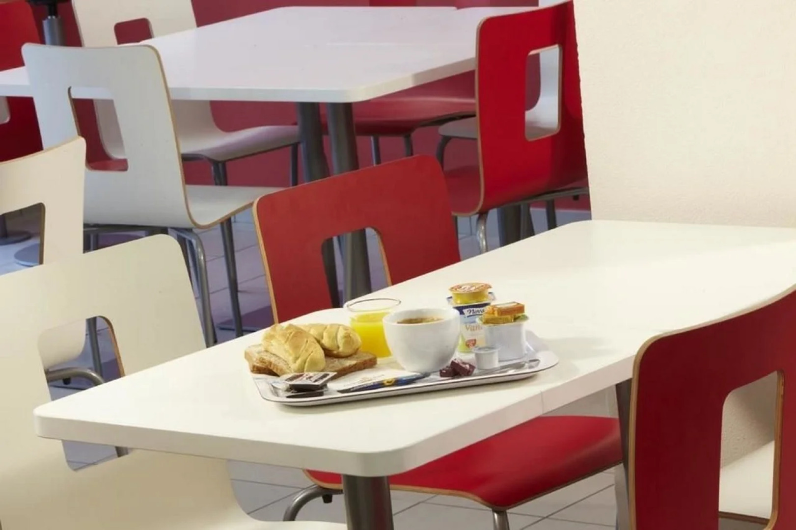 Premiere Classe Roissy - Aéroport CDG - Le Mesnil Amelot