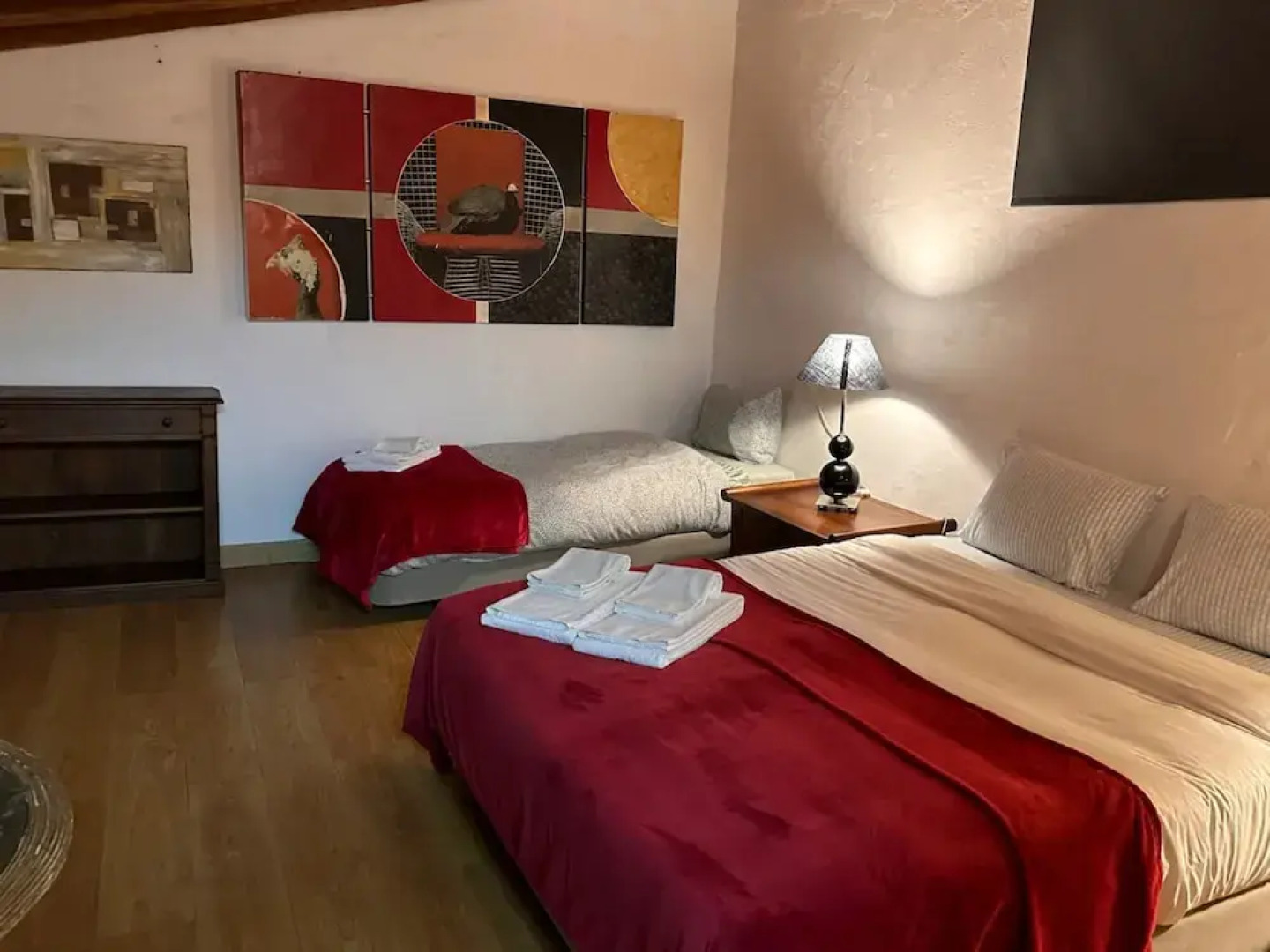 Porches Private Pool Villa 17 Guests