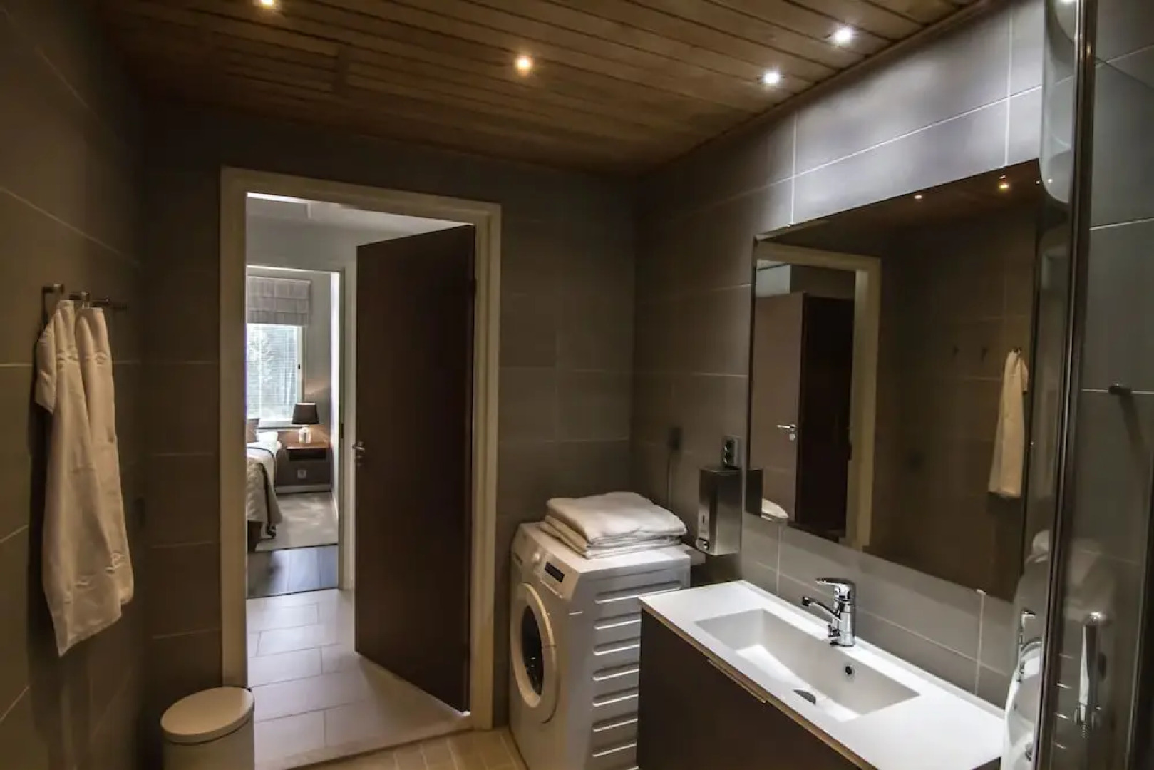 Aateli Lakeside Chalets - former Vuokatti Suites