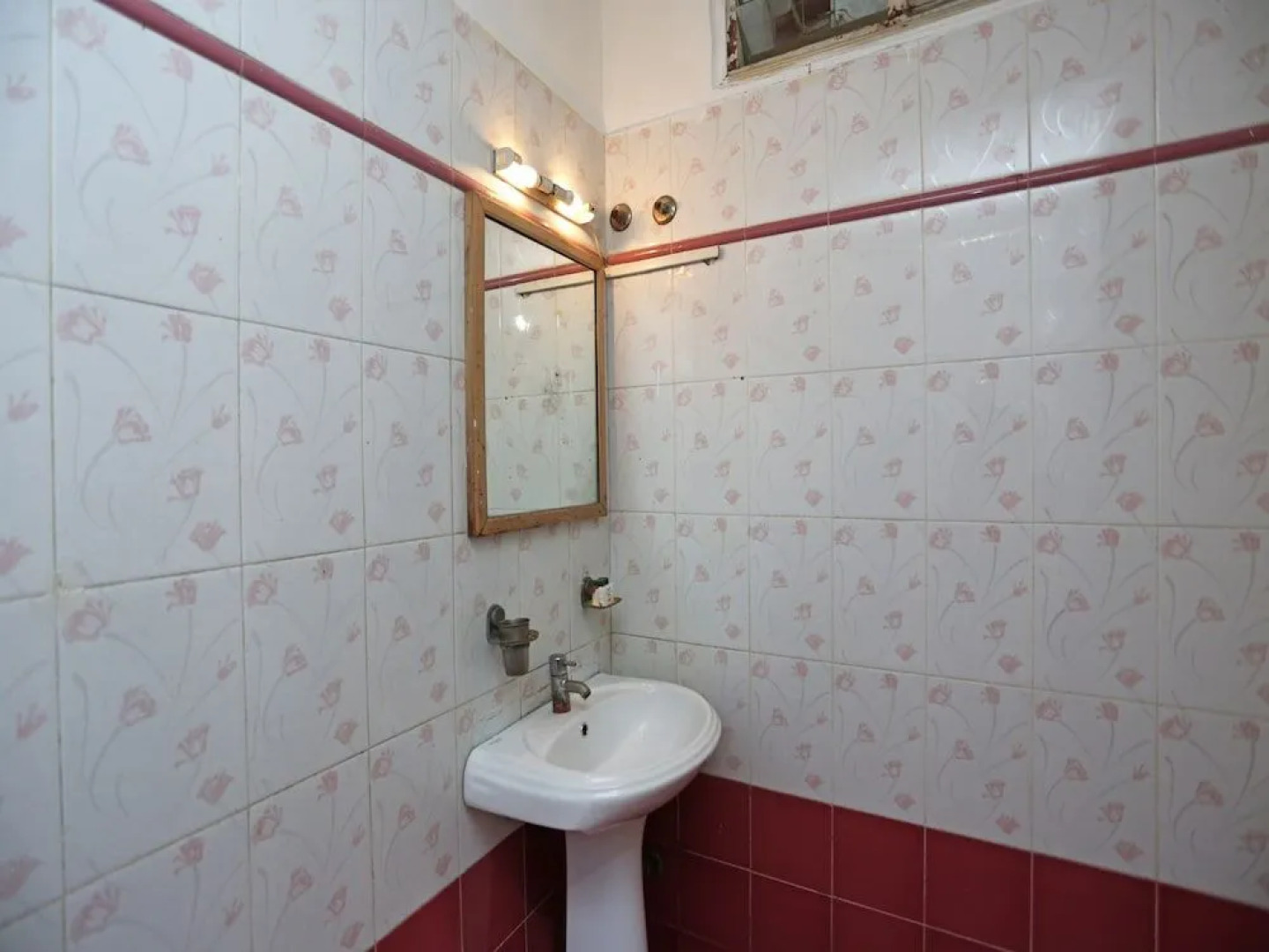 OYO 24860 Hotel Shiva International