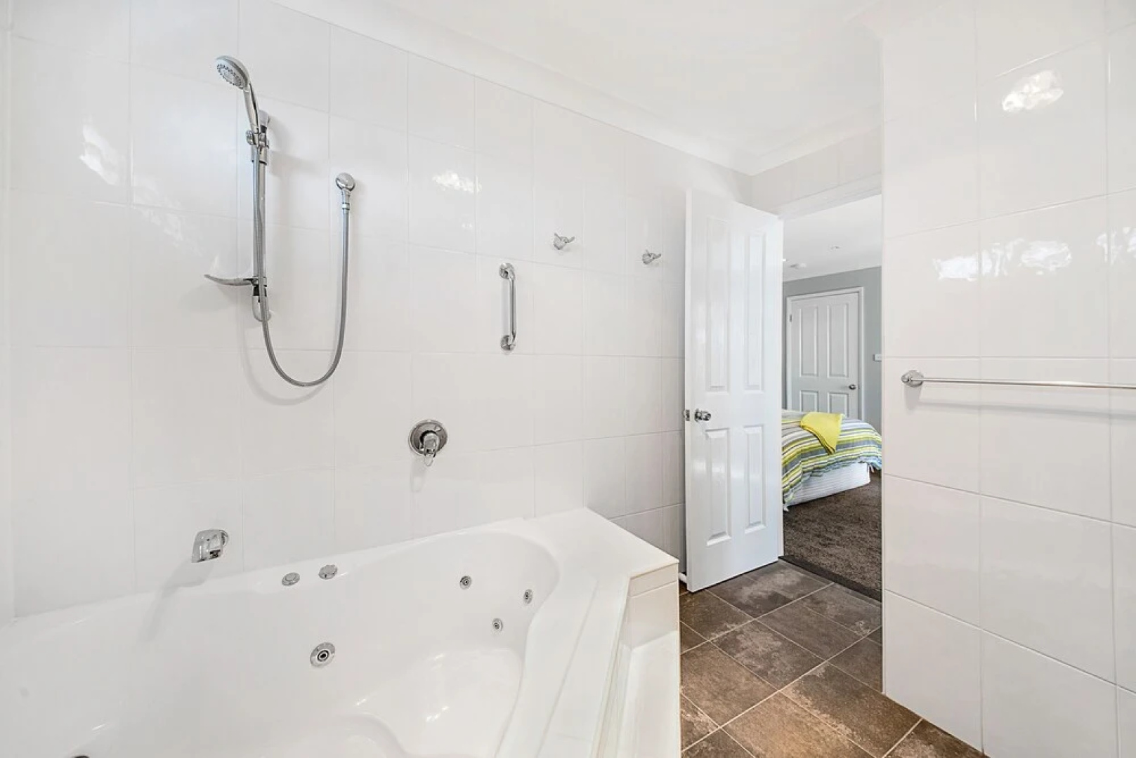 Forresters Beach Bed & Breakfast
