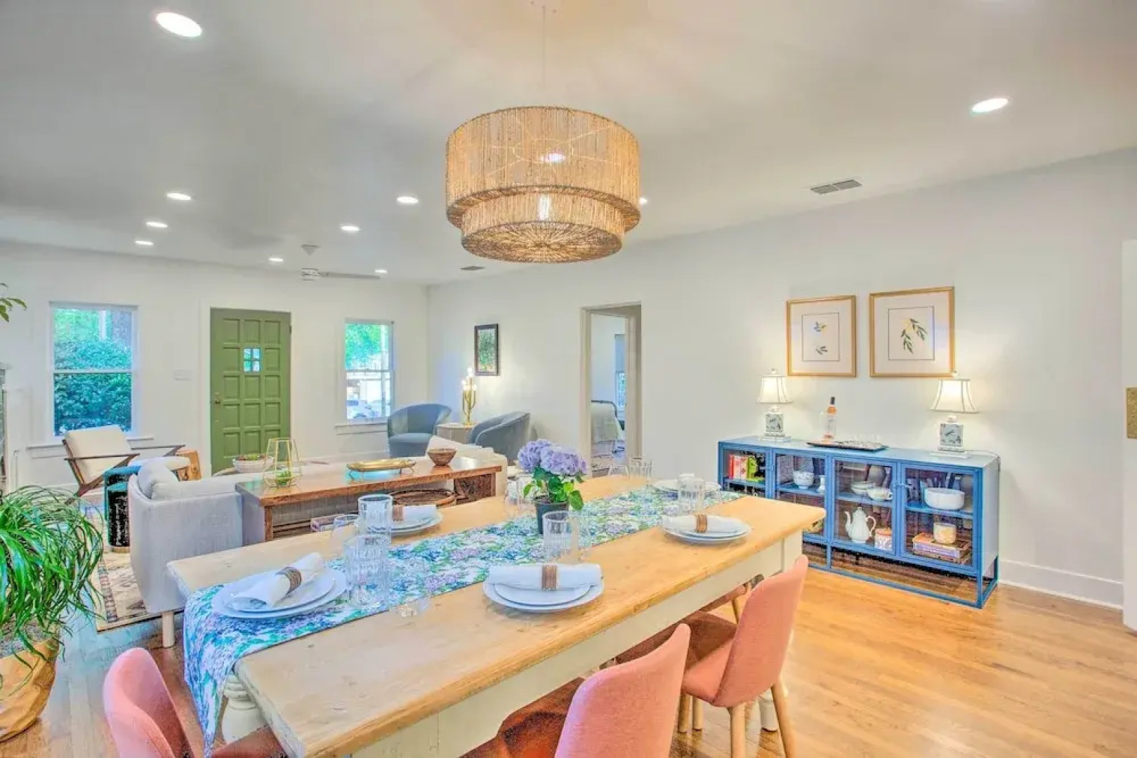 Newly Updated & Charming Azalea District Home