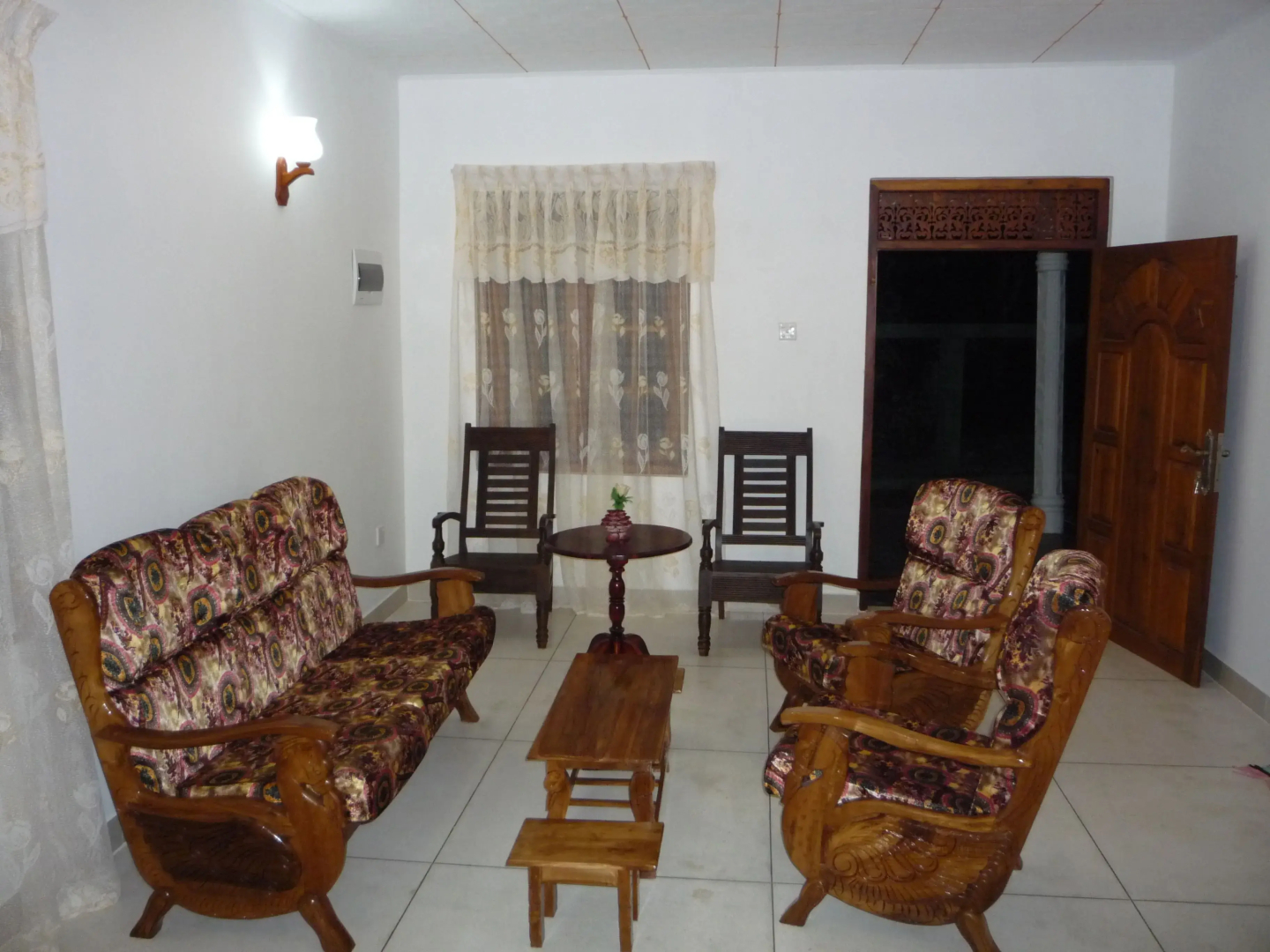 Nest Residence - Hostel