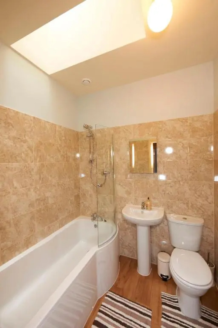 Helm Mount Lodge & Cottages