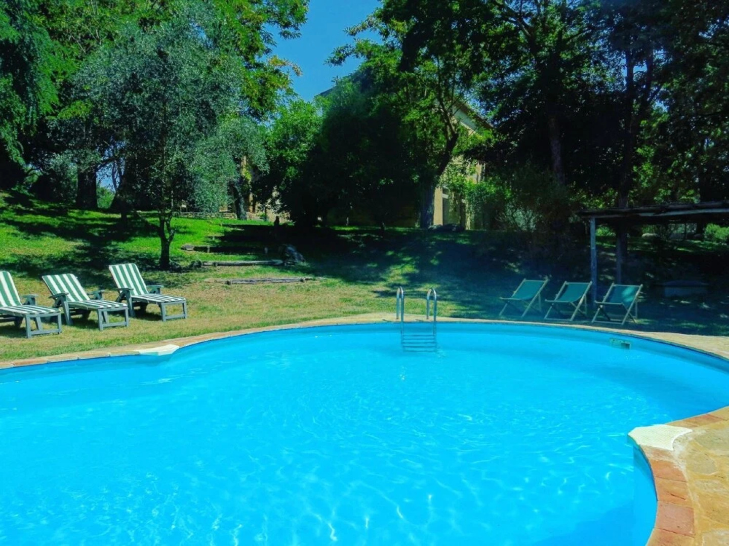 Villa With 4 Bedrooms in Buonconvento, With Pool Access, Furnished Gar