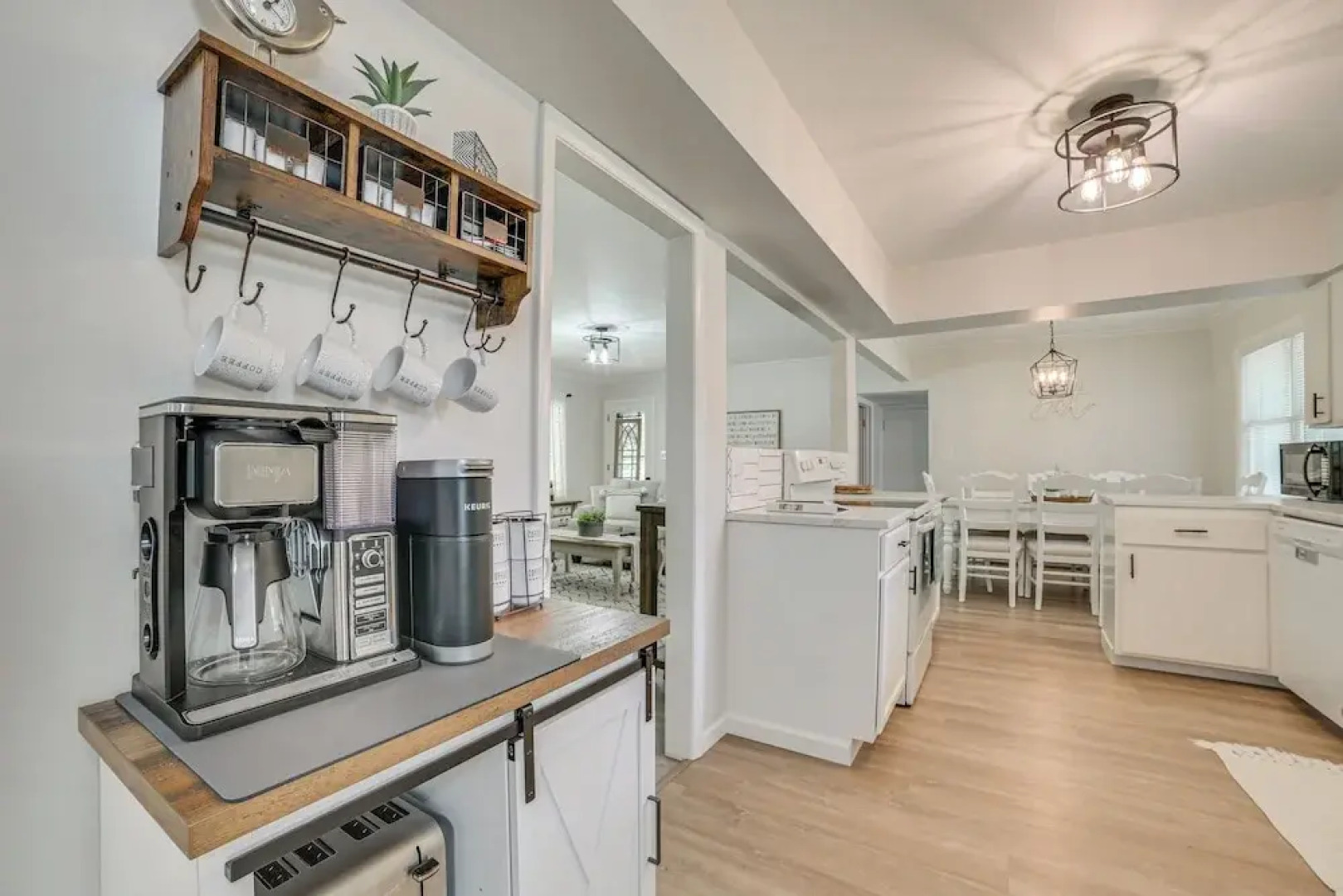 Gaylord Family Home: Walk to Shops & Restaurants!