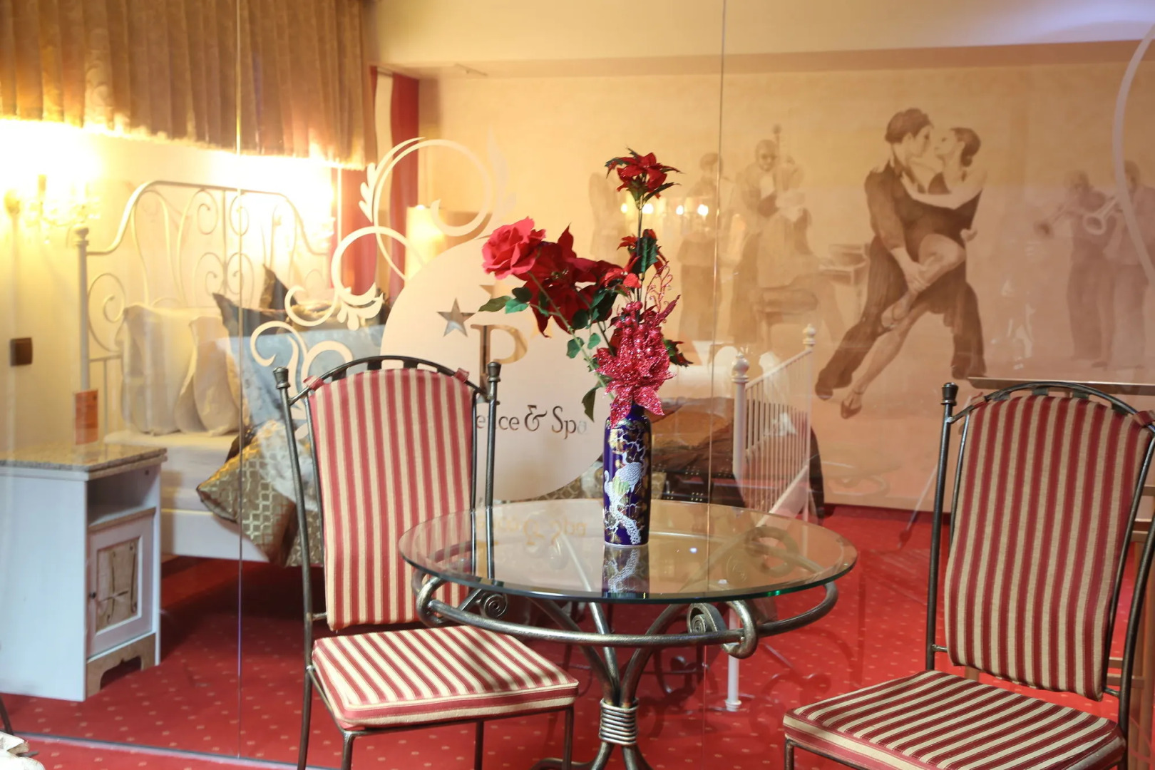 Grand Pier Hotel Old Town