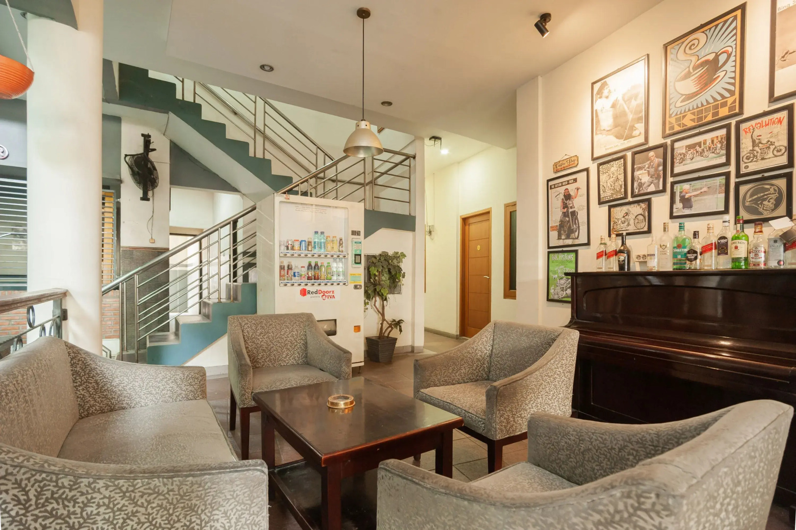 RedDoorz Plus near Universitas Indonesia