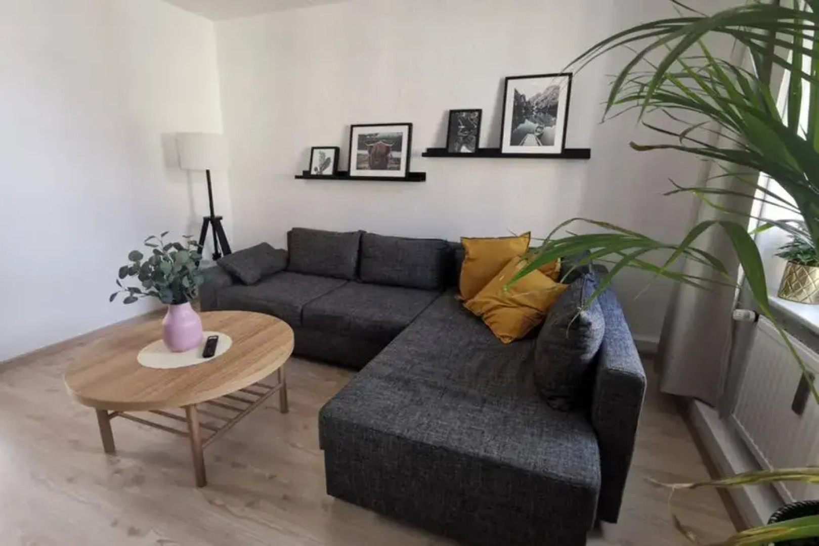 Stylish 4ZI Netflix, Kaffeetimer, WIFI, Parken