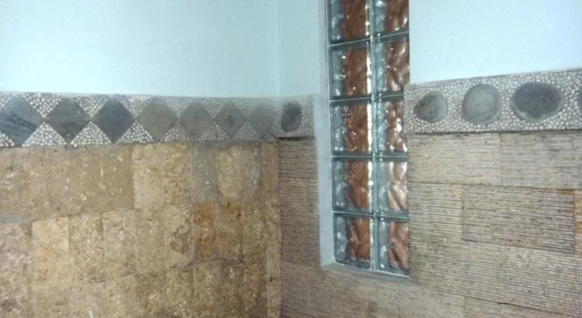 Amed Cafe & Hotel Kebun Wayan