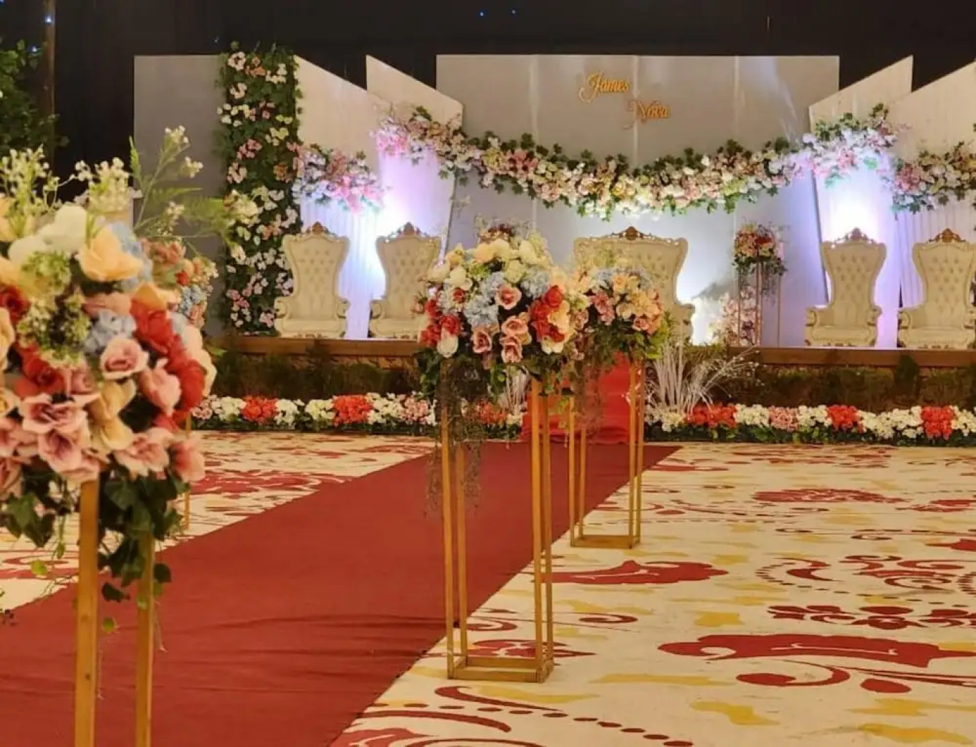 Aimas Hotel & Convention Centre