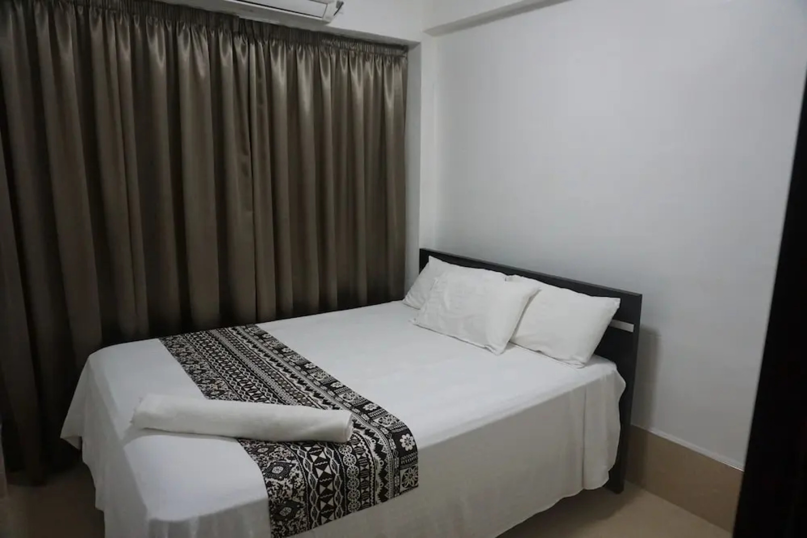 One Bedroom House HHF-40-6-1