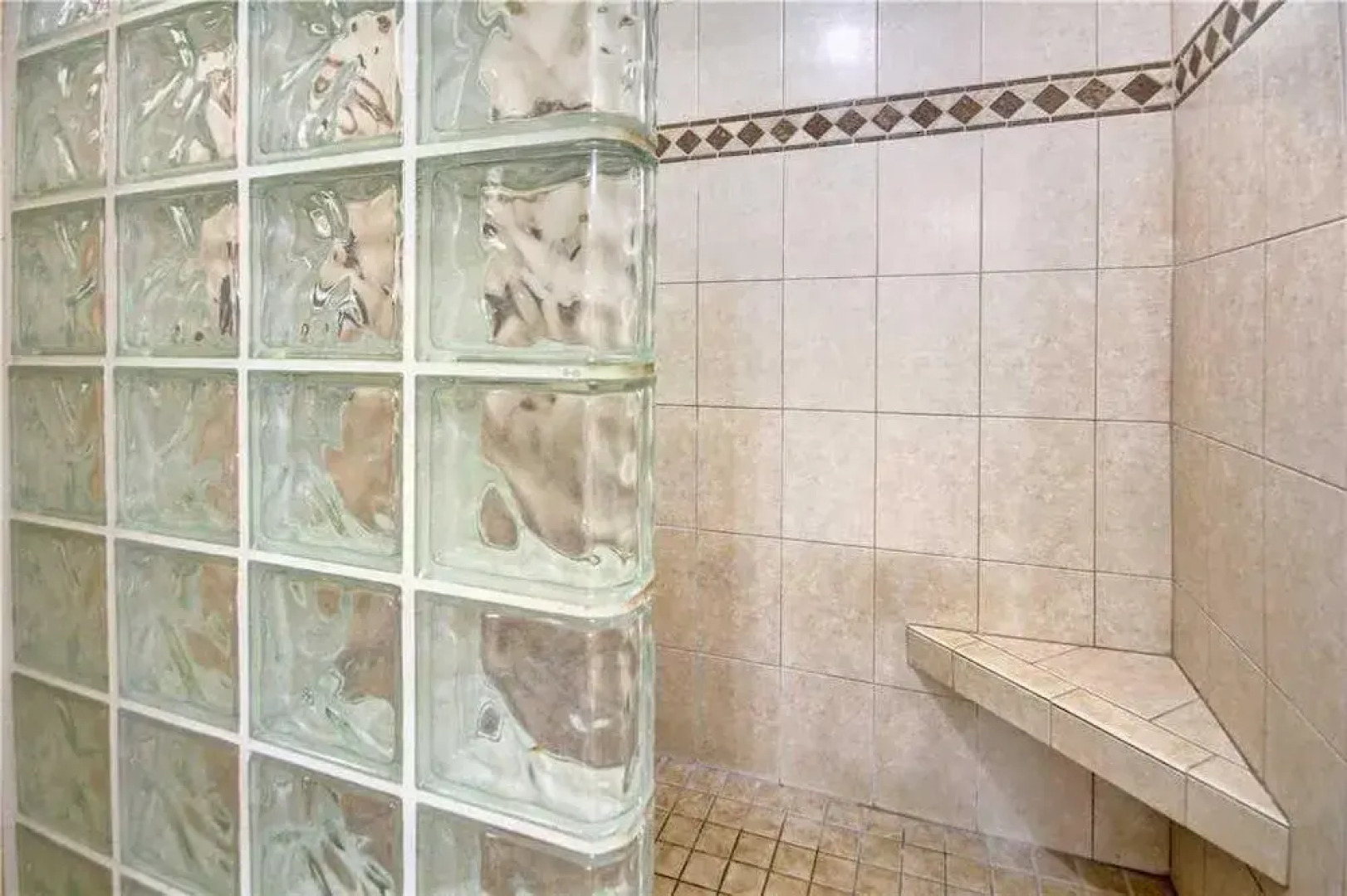 Maui Kaanapali Villas D275 by RedAwning