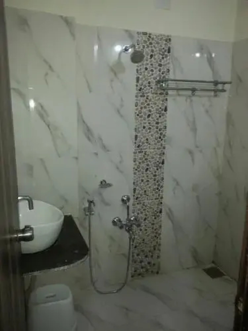 Hinglaj Hotel and Restaurant