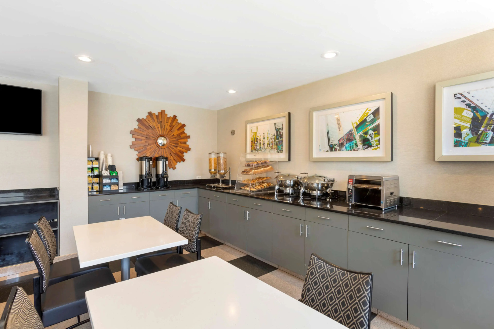 Best Western Plus Plaza Hotel