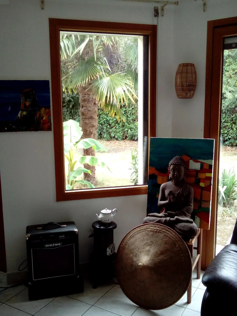 House With 3 Bedrooms in Saint-perreux, With Enclosed Garden - 40 km F