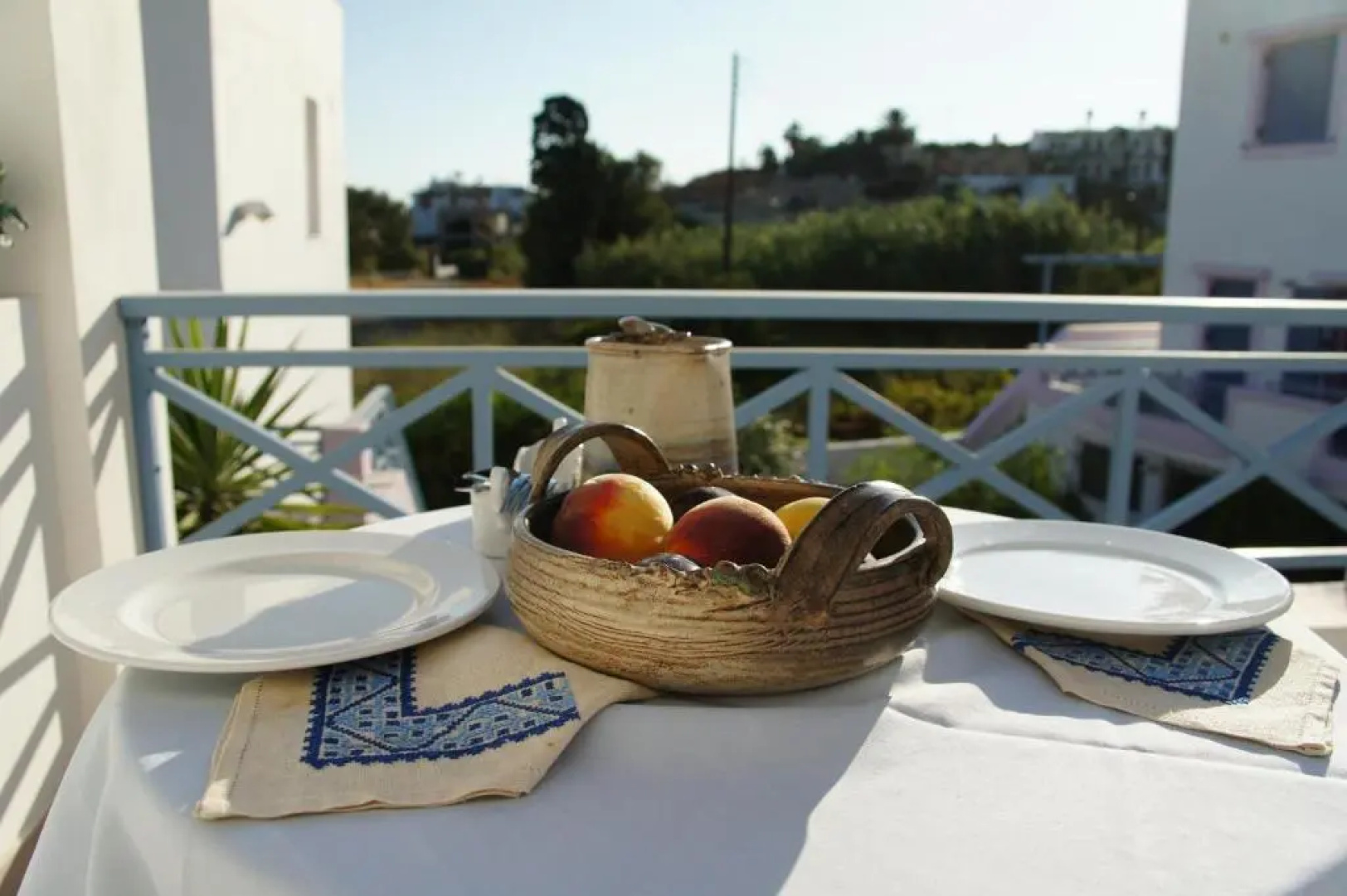 Cybele Suites & Apartments