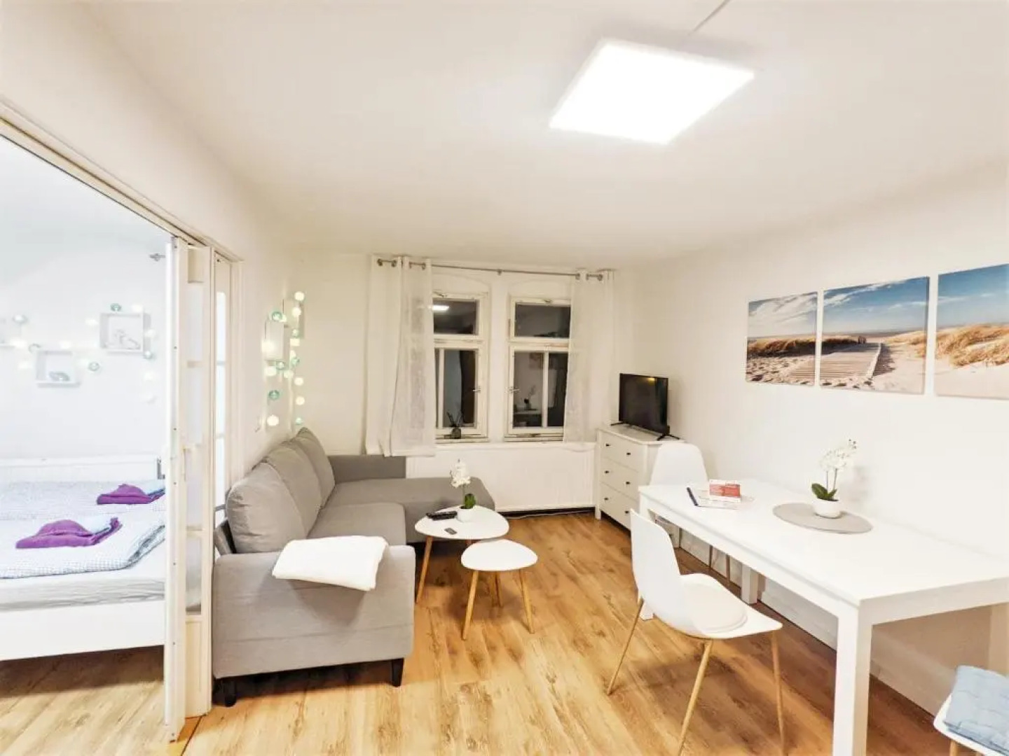 Sommerparadies mit Terrasse, Garten & Pool - H6