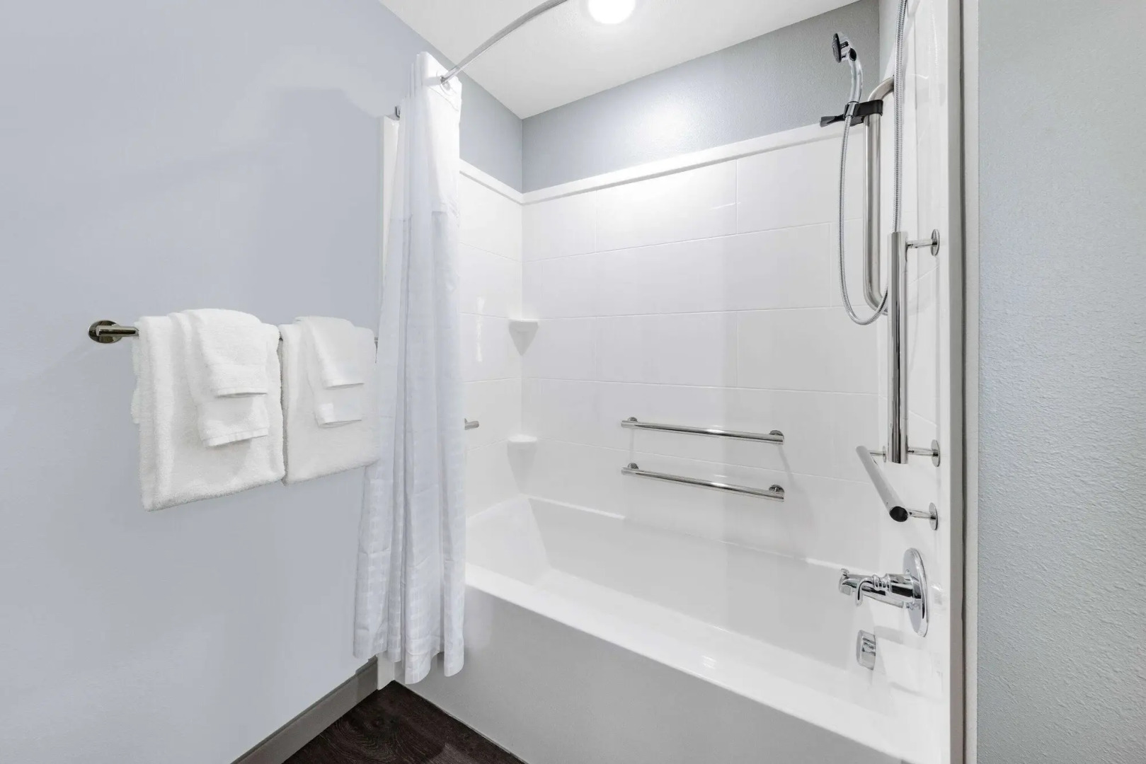 AmericInn by Wyndham International Falls Southwest