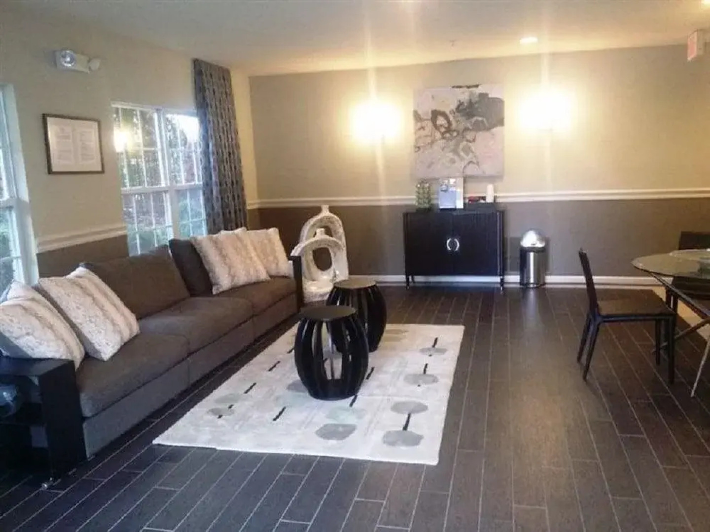 Global Luxury Suites at the Mill