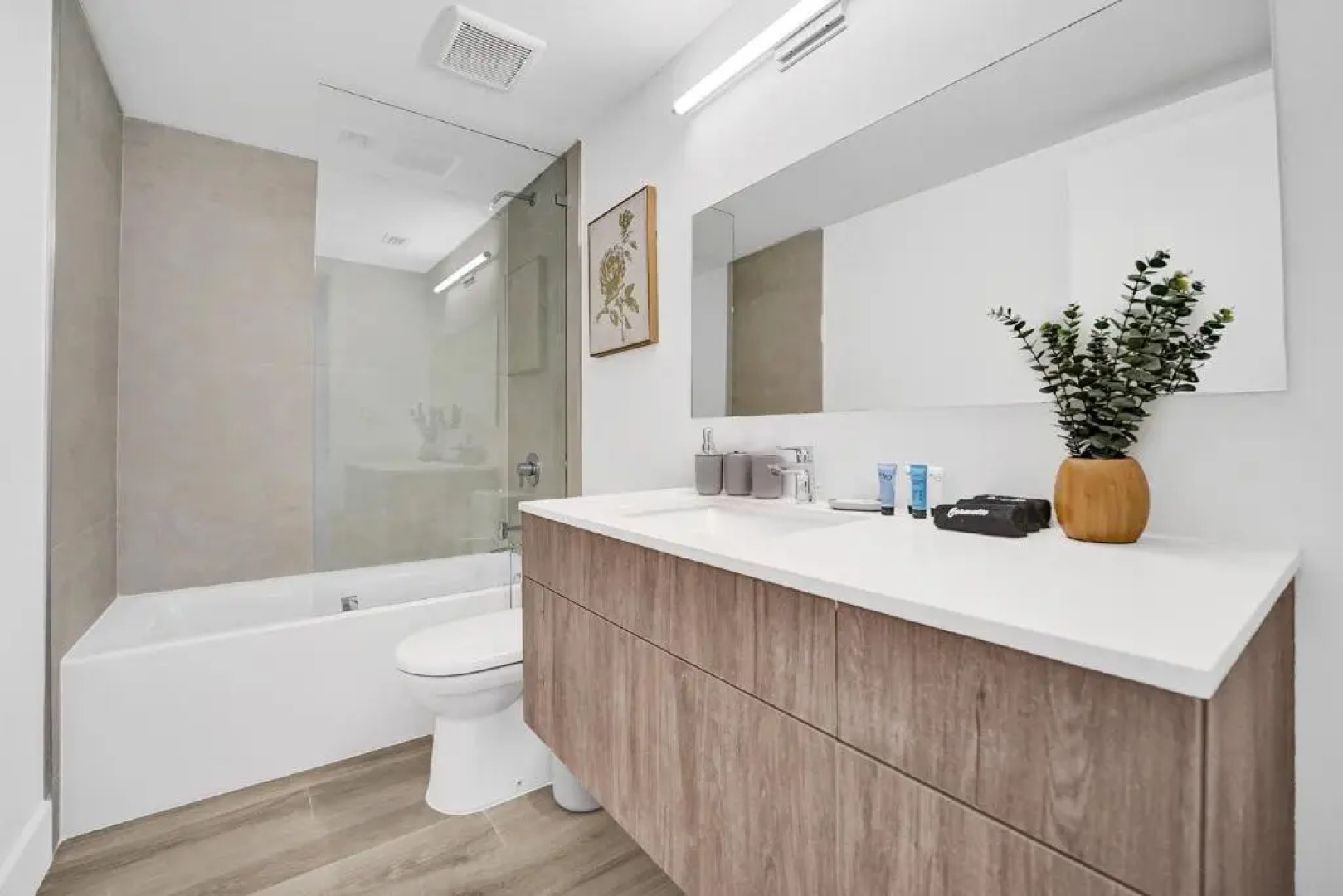 Up East Townhomes by Nomada Residences