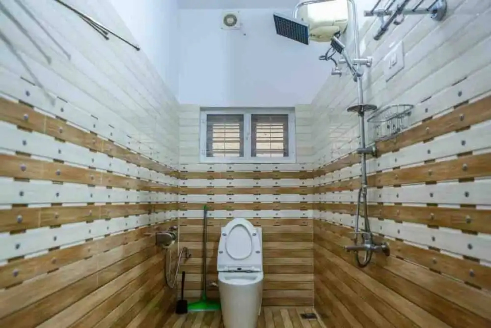 Posh 7 BHK at Belljem Homes in Thrissur City