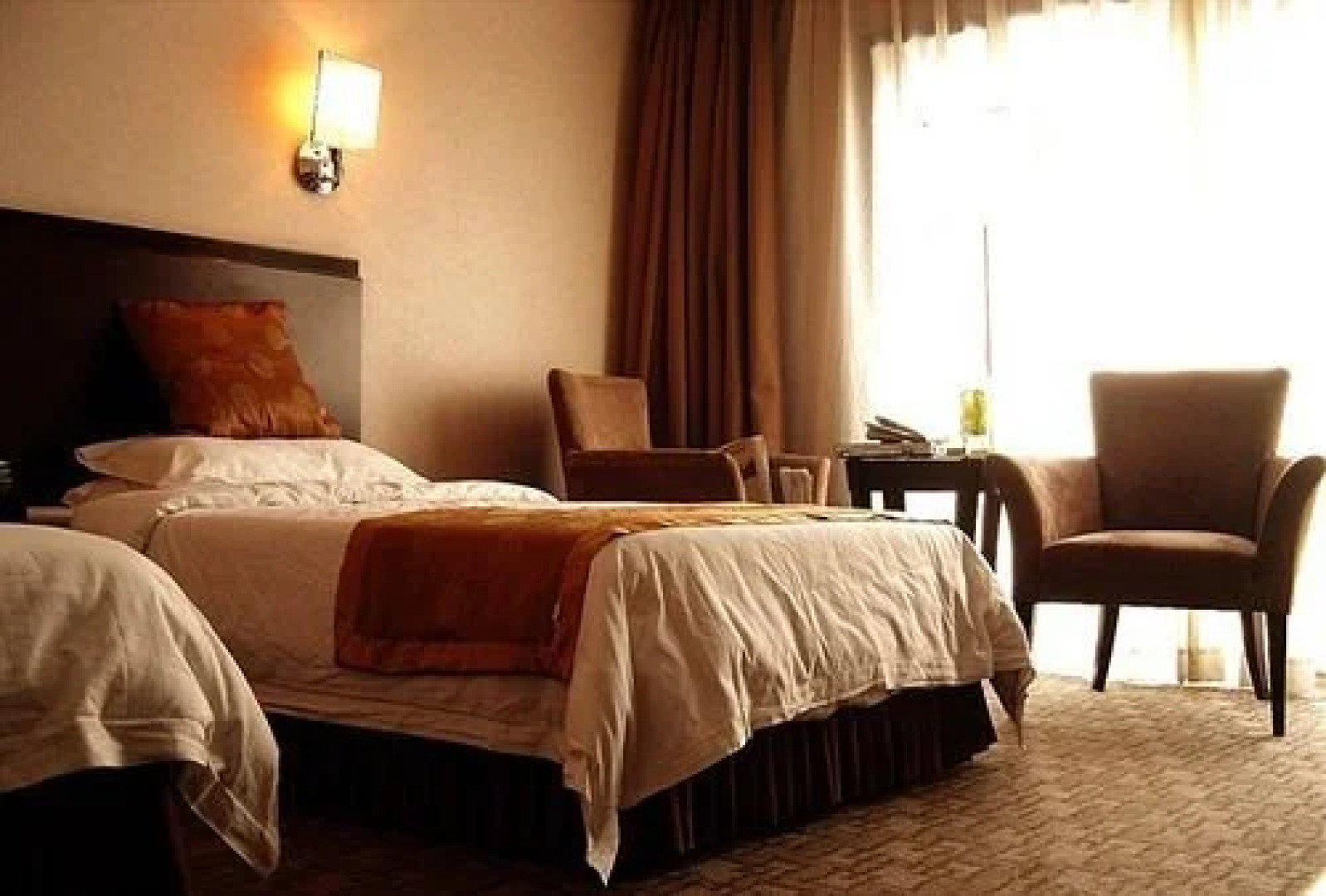 Qian'an Jin Jiang Hotel