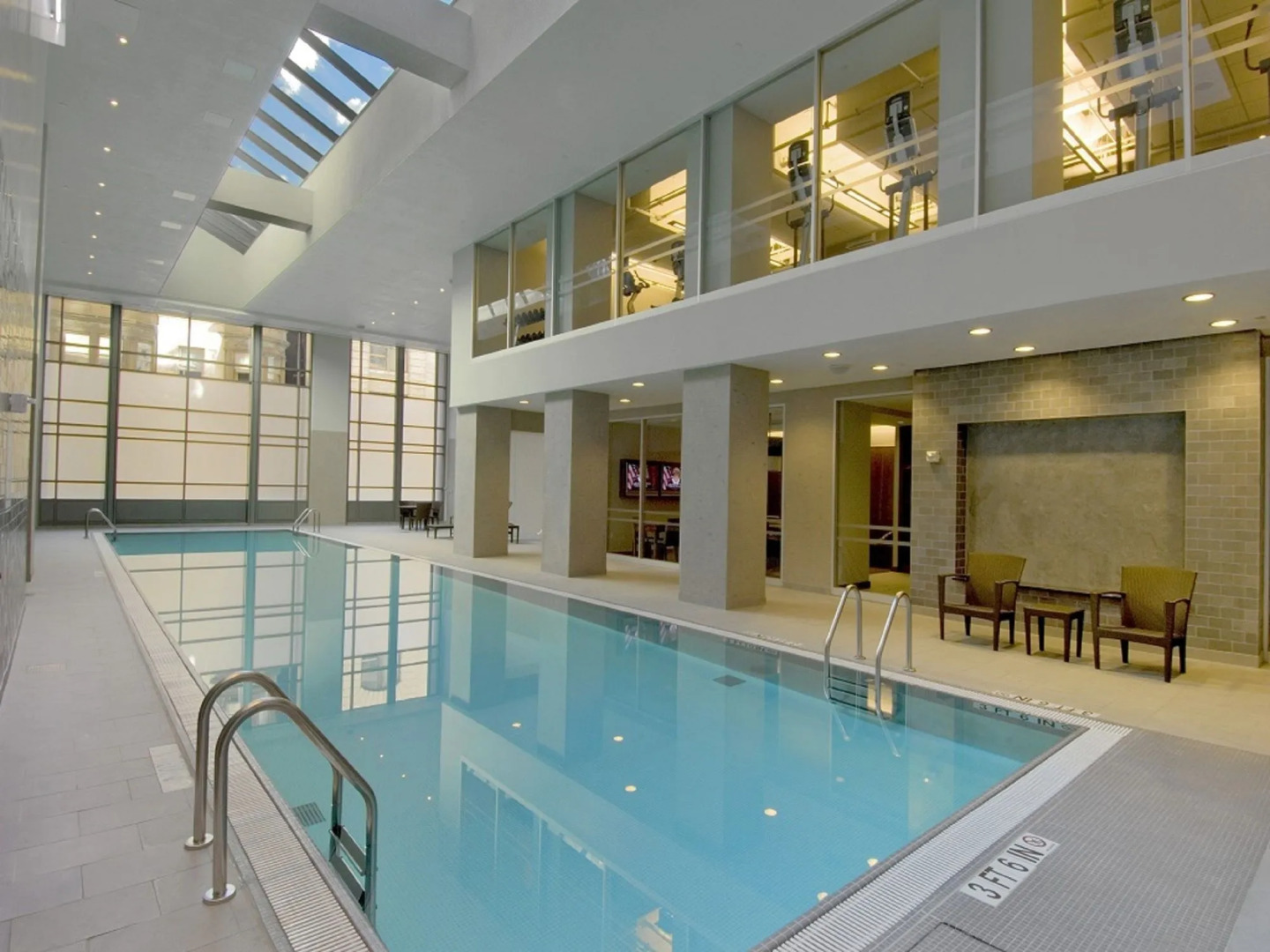 Global Luxury Suites at China Town