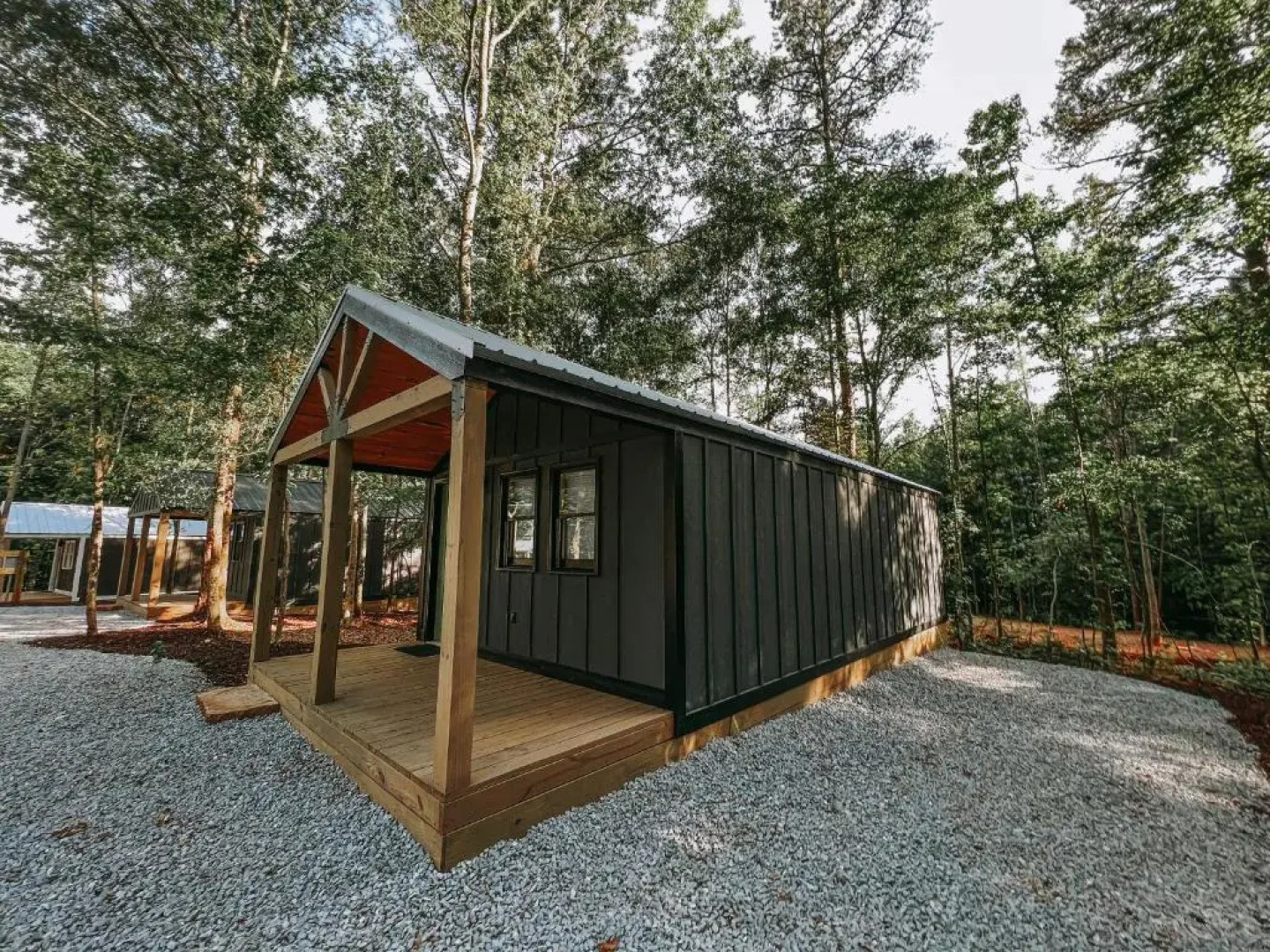 Studio Style Cabin #6 Located Minutes From Lake Hartwell