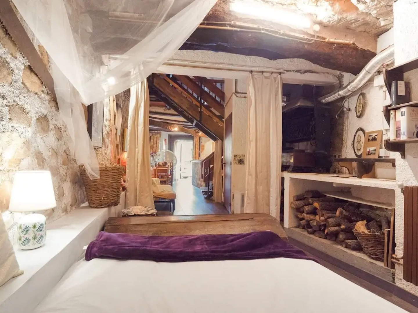 Rural Holiday Home in Tolva near near Mont Rebei Lake