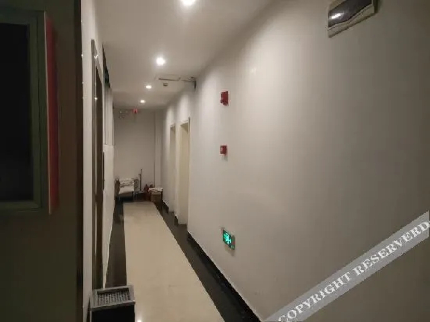 Sanmen Gorge 0398 Hot Spring Hotel