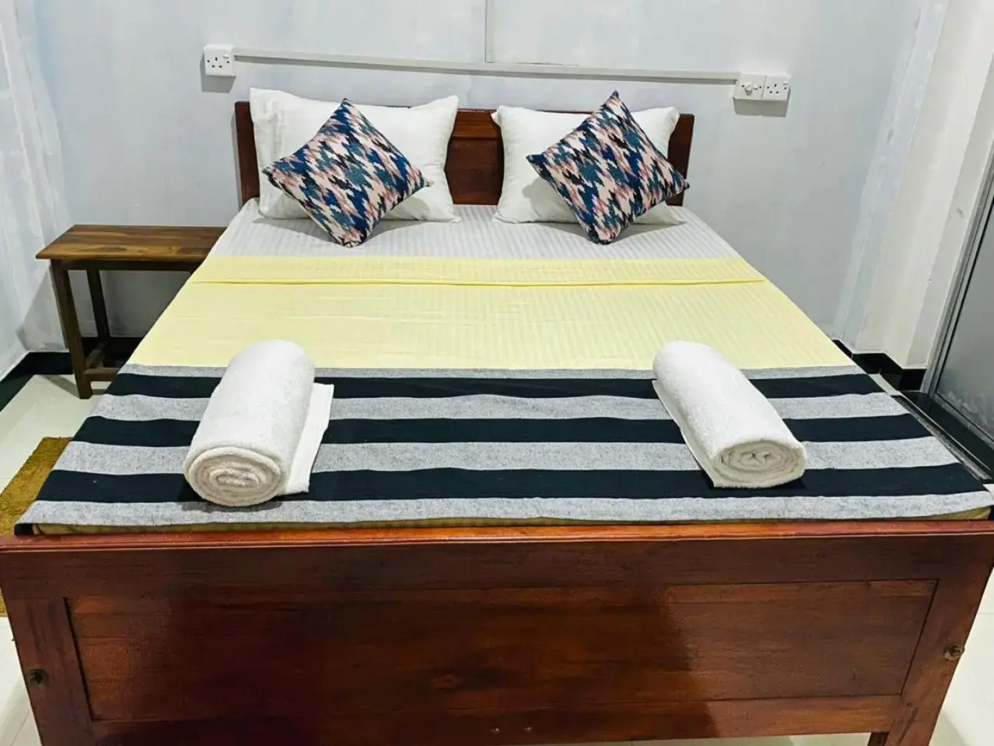 Riverside Camping Udawalawa