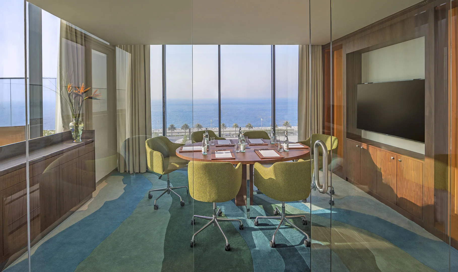 The Retreat Palm Dubai MGallery by Sofitel