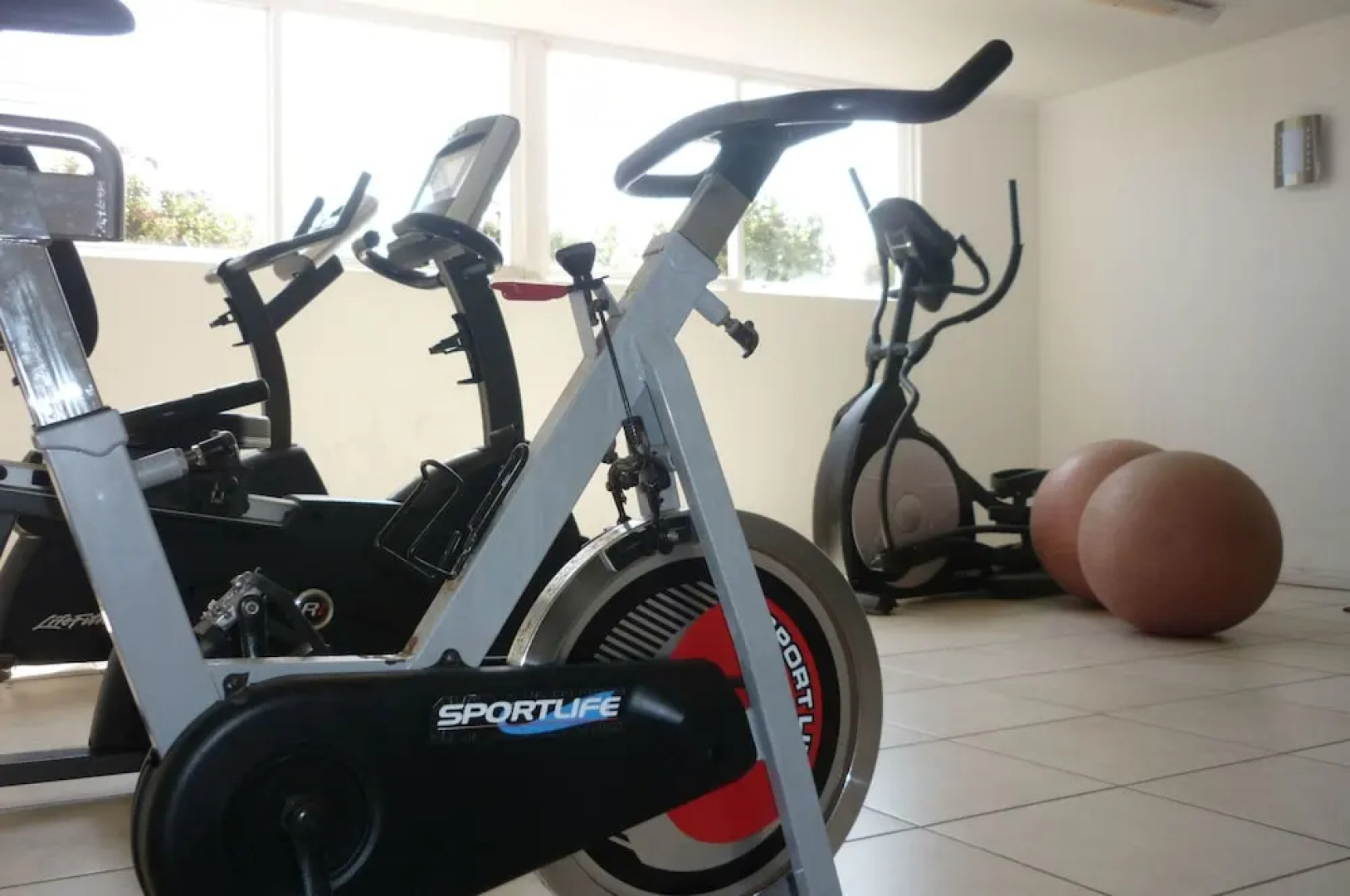 La Serena Boca Costa Apartments