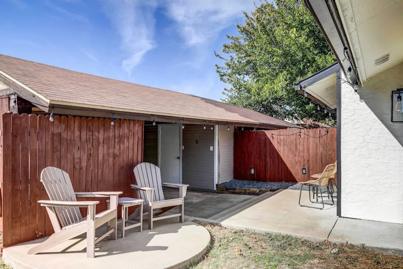 Stylish Allen Home Near Watters Creek Village