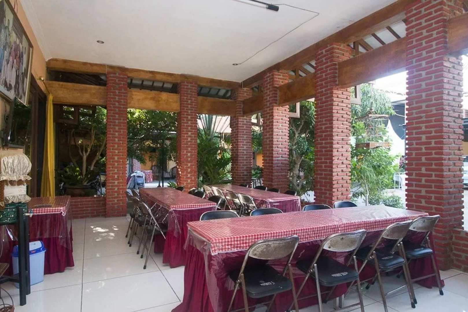 RedDoorz Syariah near Keraton Sumenep