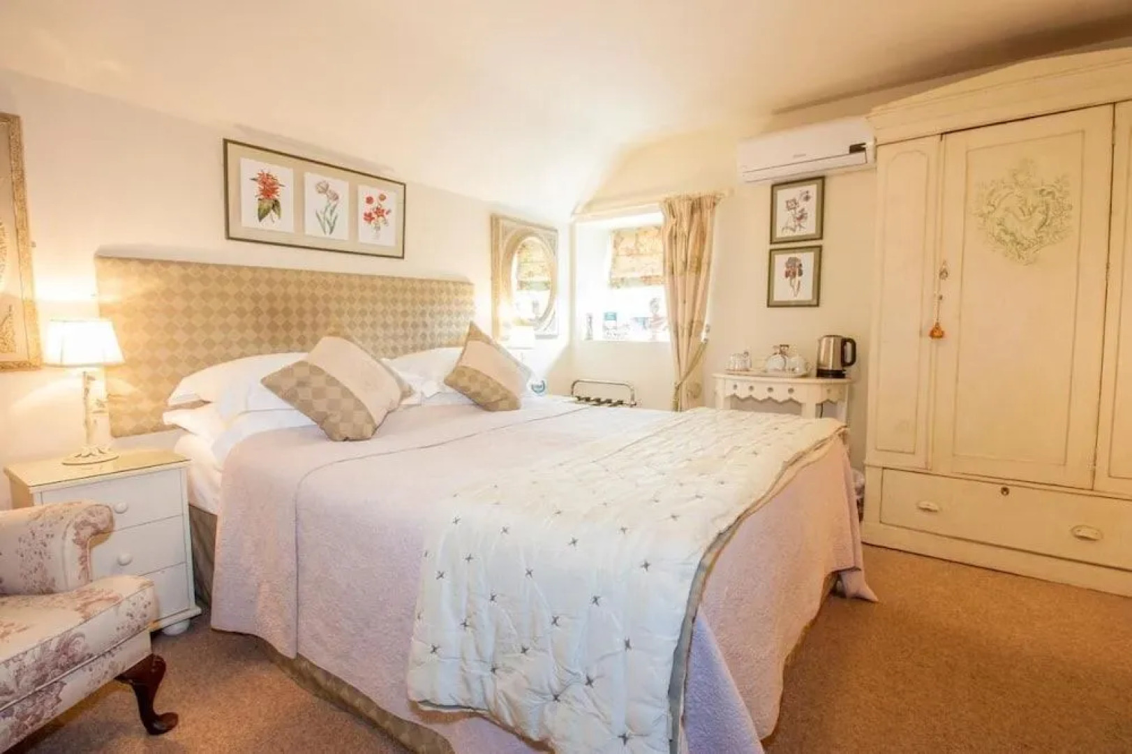 The Tankerville Arms